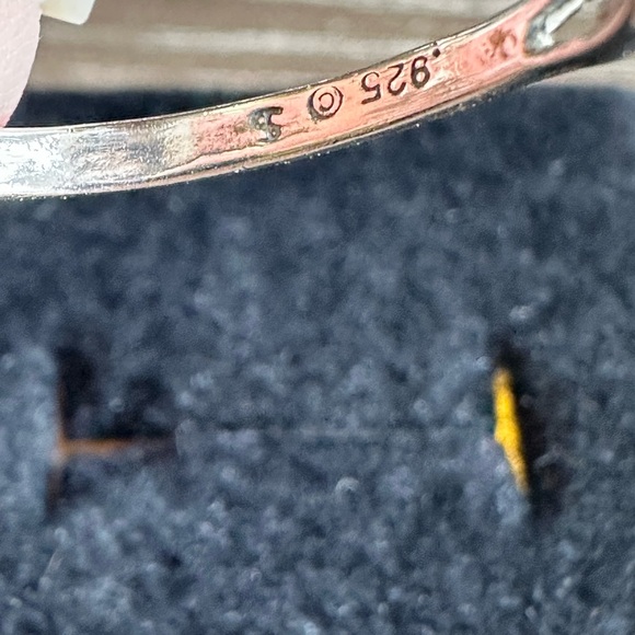 sterling silver ring with a rainbow glass moonstone gemstone size 8.75 - Picture 7 of 8